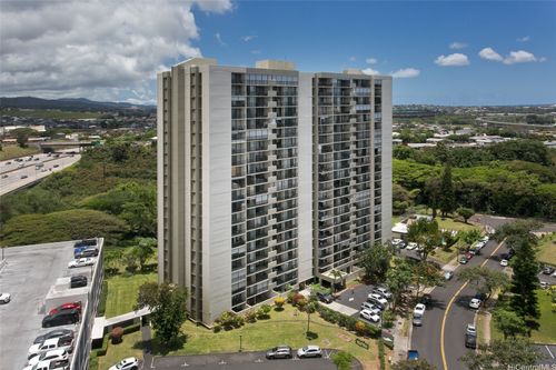 8m-98-500 Koauka Loop, Aiea, HI, 96701 | Card Image