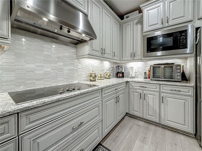 Kitchen | Image 18