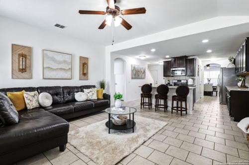 742 Halogen Way, San Antonio, TX, 78221-3247 | Card Image