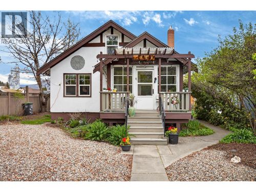 716 Lawson Ave, Kelowna, BC, V1Y6S8 | Card Image