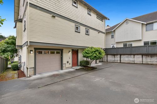 a-4840 40th Ave Sw, Seattle, WA, 98116-4506 | Card Image