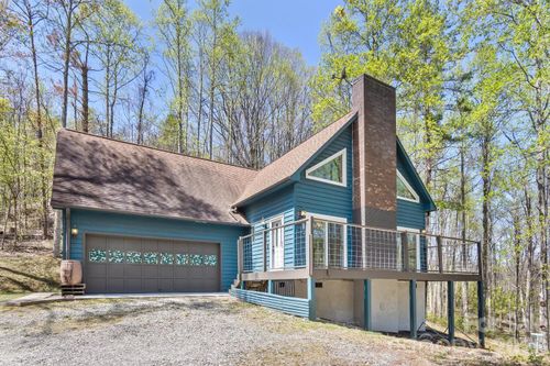 53 Benfield Rd, Weaverville, NC, 28787-9762 | Card Image