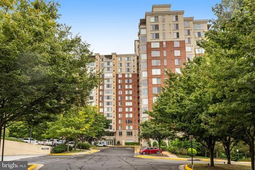 417-2726 Gallows Rd, VIENNA, VA, 22180-7143 | Card Image