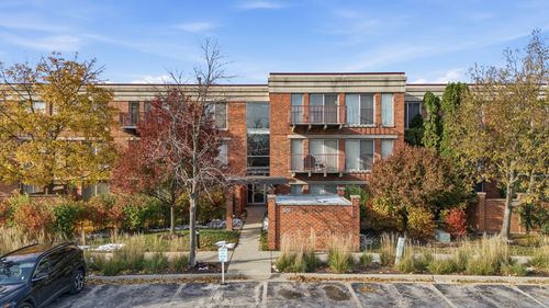 apt-312-361 Kelburn Rd, Deerfield, IL, 60015-4354 | Card Image