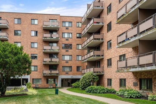 apt-127-60 Pleasant St, Arlington, MA, 02476-6513 | Card Image