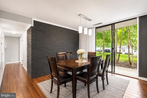 103-16 S Van Dorn St, ALEXANDRIA, VA, 22304-4237 | Card Image