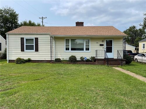935 13th St, Newport News, VA, 23607-6421 | Card Image