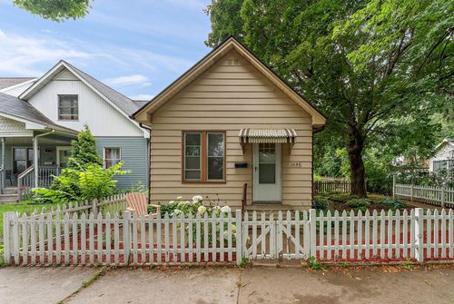 1046 Pacific Street, Saint Paul, MN, 55106 | Card Image