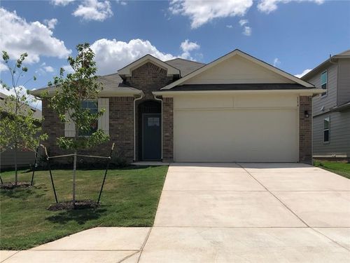116 Fair Anne Dr, Georgetown, TX, 78626-2696 | Card Image