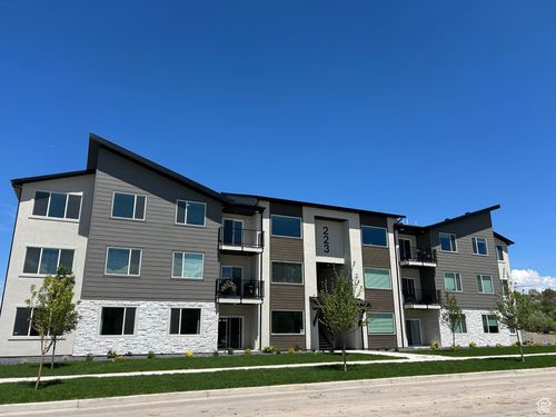 6-201-216 E 850 S, Spanish Fork, UT, 84660-3415 | Card Image