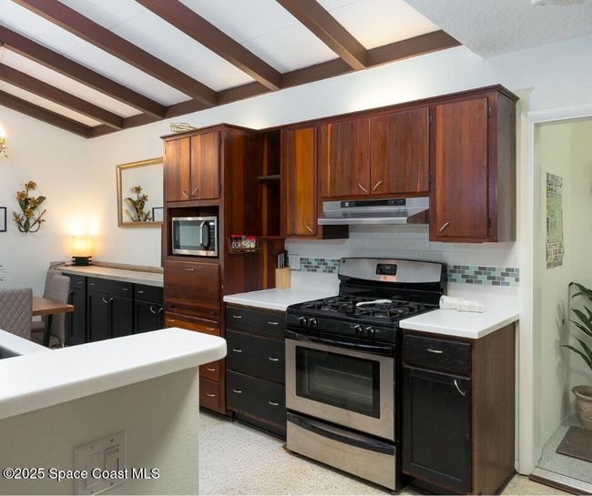 936 Santa Cruz Rd, House other with 4 bedrooms, 3 bathrooms and null parking in Cocoa Beach FL | Image 8