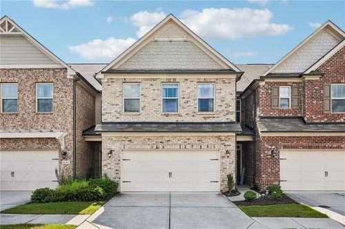 8630 Gladden Ln, Suwanee, GA, 30024-4770 | Card Image