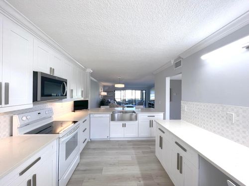 a-102-13403 Touchstone Pl, Palm Beach Gardens, FL, 33418-6967 | Card Image