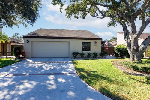 3694 Glen Oaks Manor Dr, SARASOTA, FL, 34232-1020 | Card Image