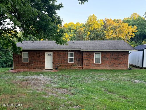 713 Robin Dr, New Tazewell, TN, 37825-4958 | Card Image