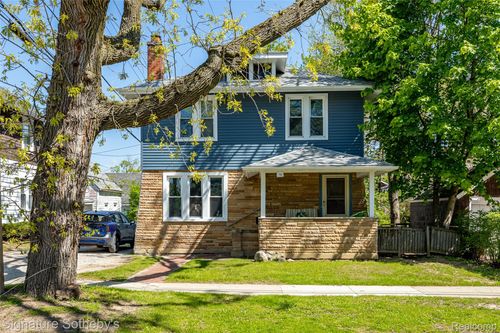 711 Granger Ave, Ann Arbor, MI, 48104-3752 | Card Image