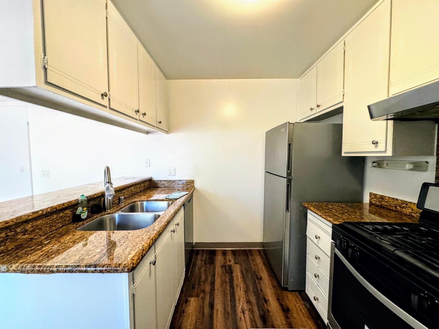 Residential Lease in Union City 5