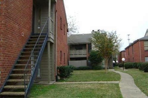 apt-82-12500 Sandpiper Dr, Houston, TX, 77035-6640 | Card Image