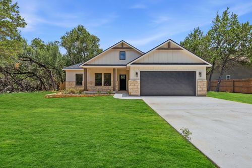 13 Country Place Dr, Wimberley, TX, 78676-3120 | Card Image