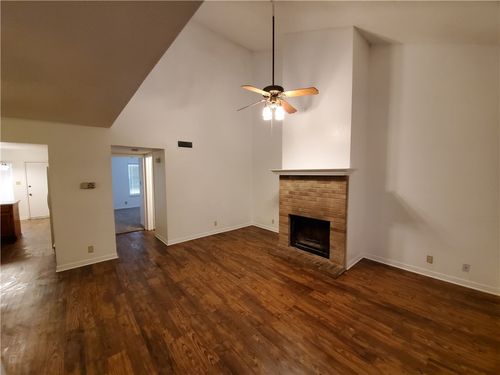 b-108 Verna Spur, Georgetown, TX, 78628-2453 | Card Image