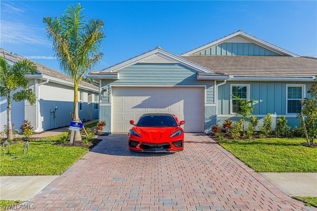 998 Enbrook Loop, Home with 2 bedrooms, 2 bathrooms and null parking in Naples FL | Image 1