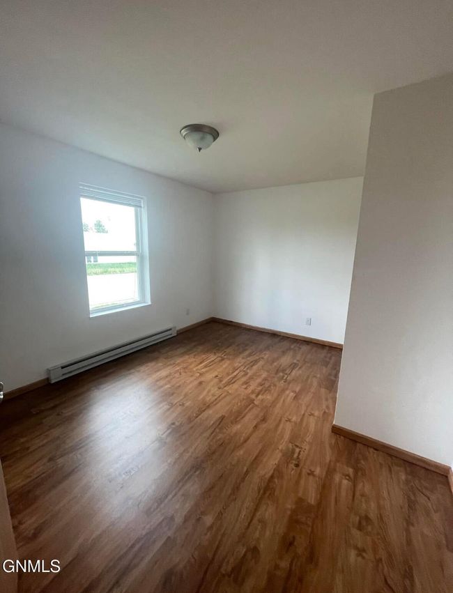 202206 10 Th Ave Se, Home with 24 bedrooms, 16 bathrooms and null parking in Crosby ND | Image 19
