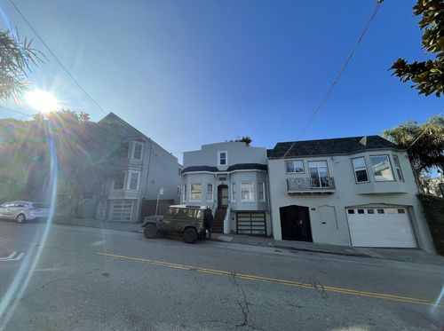 12 Chenery St, San Francisco, CA, 94131-2707 | Card Image
