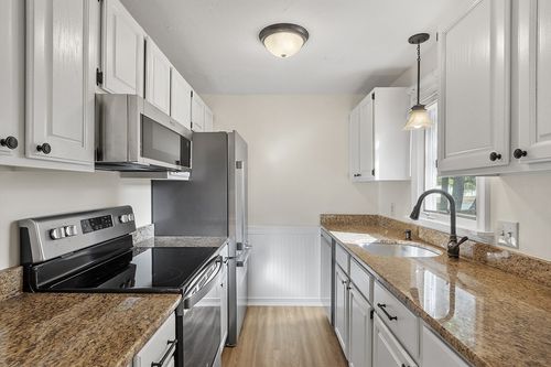 81-81 Cortland Cir, Leominster, MA, 01453-4565 | Card Image