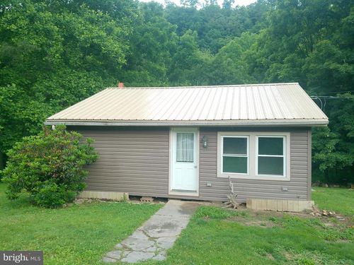 91 Hibridge Cir, LEWISTOWN, PA, 17044-7330 | Card Image