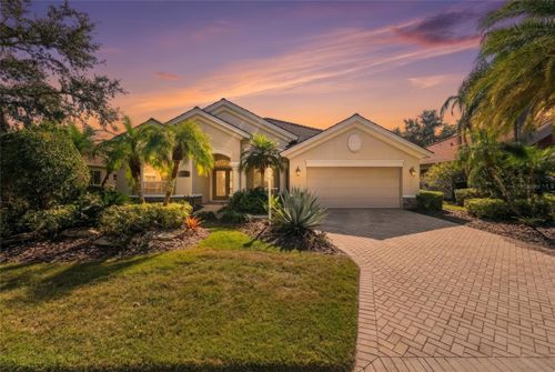 6586 Waters Edge Way, Lakewood Rch, FL, 34202-2247 | Card Image