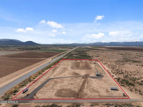 --50128 W Us Highway 60, Aguila, AZ, 85320 | Card Image