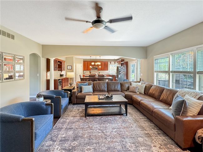 23 Stonegate Dr, House other with 5 bedrooms, 3 bathrooms and null parking in Charleston IL | Image 7