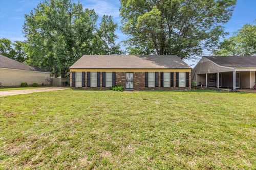 5211 Blueridge Dr, Memphis, TN, 38134-2924 | Card Image