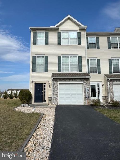 335 Cape Climb, YORK, PA, 17408-6354 | Card Image
