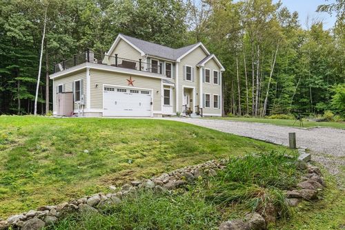 912 Moultonboro Neck Rd, Moultonborough, NH, 03254-4750 | Card Image