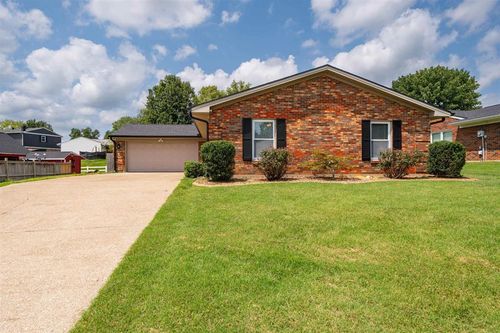 3247 Bold Forbes Way, Owensboro, KY, 42303-2402 | Card Image