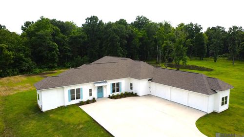 1033 W Worthy St, Gonzales, LA, 70737-5208 | Card Image