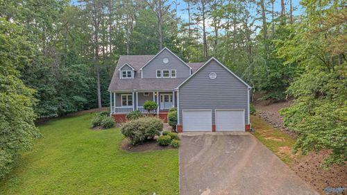 6208 Robin Ln Nw, Fort Payne, AL, 35967-8260 | Card Image