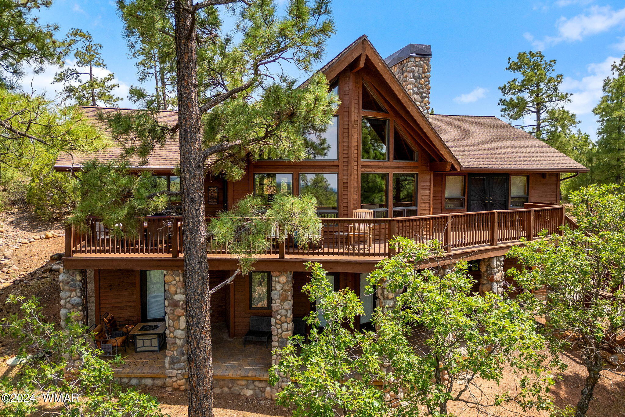 Falling Leaf Rd, Show Low, AZ 85901