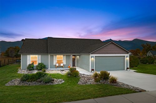 301 Willow Way, Stevensville, MT, 59870-2639 | Card Image