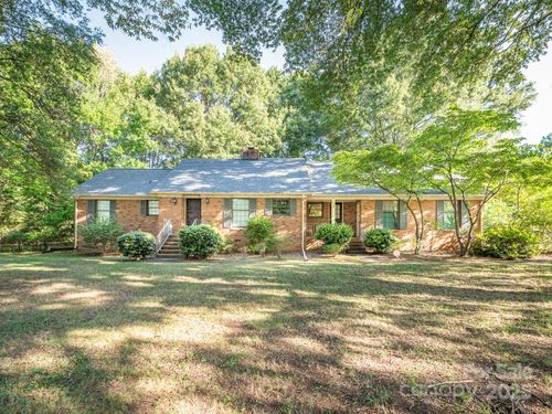 168 Coulwood Dr, Charlotte, NC, 28214-1209 | Card Image