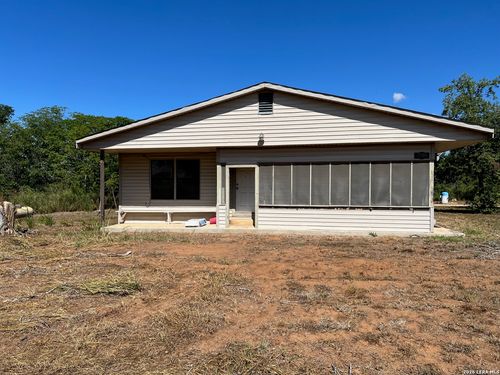 3200 N State Highway 16, Jourdanton, TX, 78026-5179 | Card Image