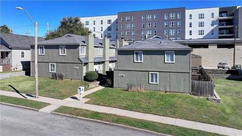 4411 Jarboe Street, Kansas City, MO, 64111 | Card Image