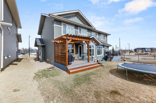 8 Springfield Boulevard, Home with 3 bedrooms, 3 bathrooms and 3 parking in Sylvan Lake AB | Image 28