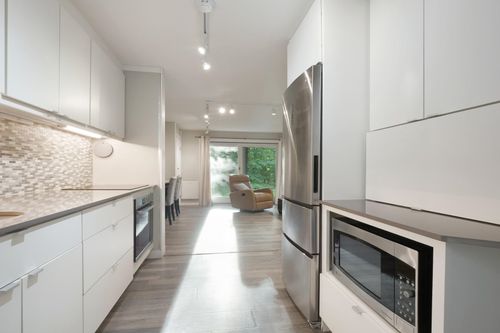 c1-768 E Mountain Rd, Killington, VT, 05751-9609 | Card Image