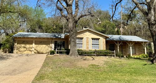 5811 Highland Hills Dr, Austin, TX, 78731-4234 | Card Image