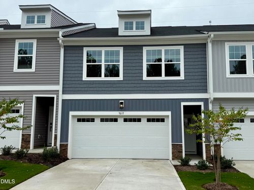 7642 Waypond Ct, Raleigh, NC, 27617-8904 | Card Image