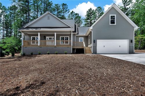 32 Pine Garden Way Dr, Salem, SC, 29676-4504 | Card Image