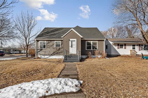 321 2nd St Nw, New Richland, MN, 56072-1212 | Card Image