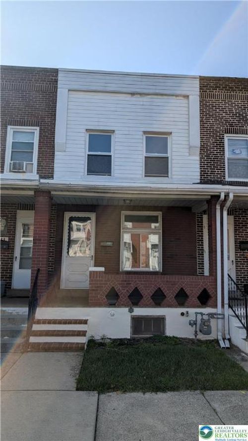 268 E Mosser St, Allentown, PA, 18109-2742 | Card Image
